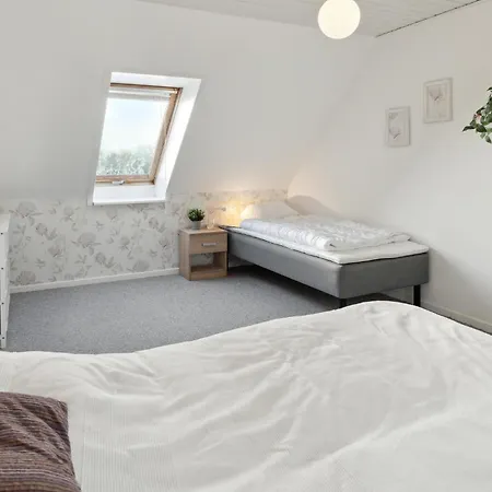 Tatil Evi Stunning In Sydals With Wifi